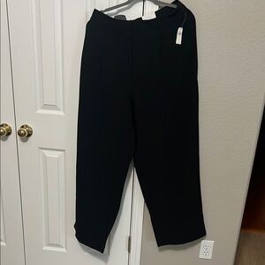 Women Old Navy Black- tailored wide leg trouser ! NEW XXL- elastic waist band